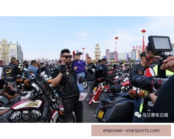 摩托车大奖赛赛季高潮来临 多支车队争夺总冠军宝座