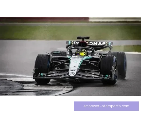 梅赛德斯发布新赛季战车，引发F1圈内热烈讨论